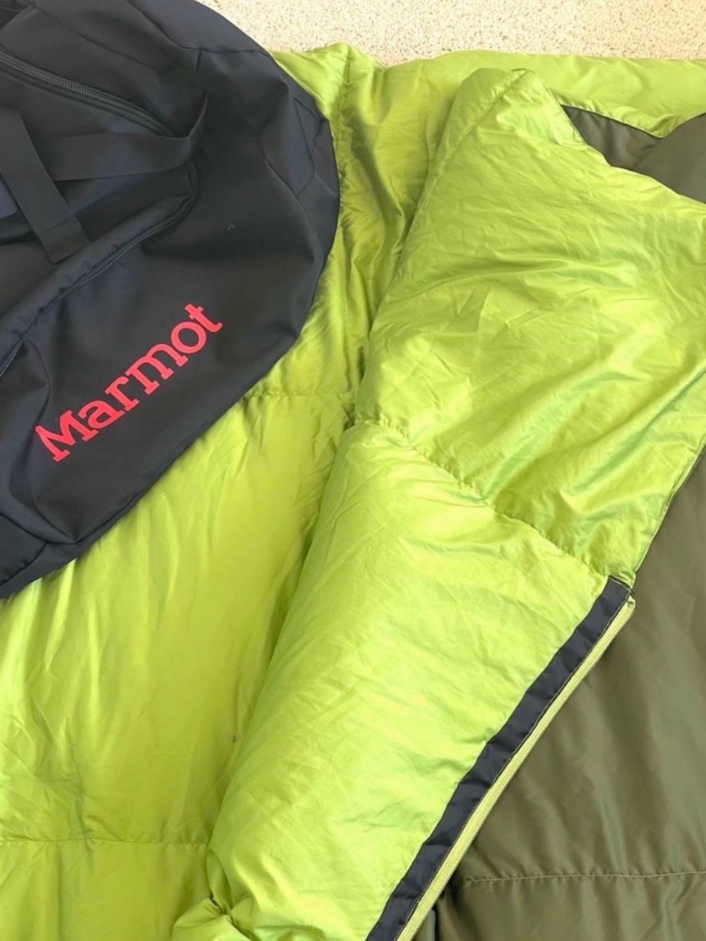 Marmot down yurt Sleeping blanket/ bag with a duffle bag Set